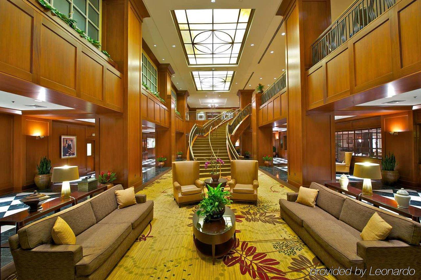 Hilton Downtown Hotel 4*